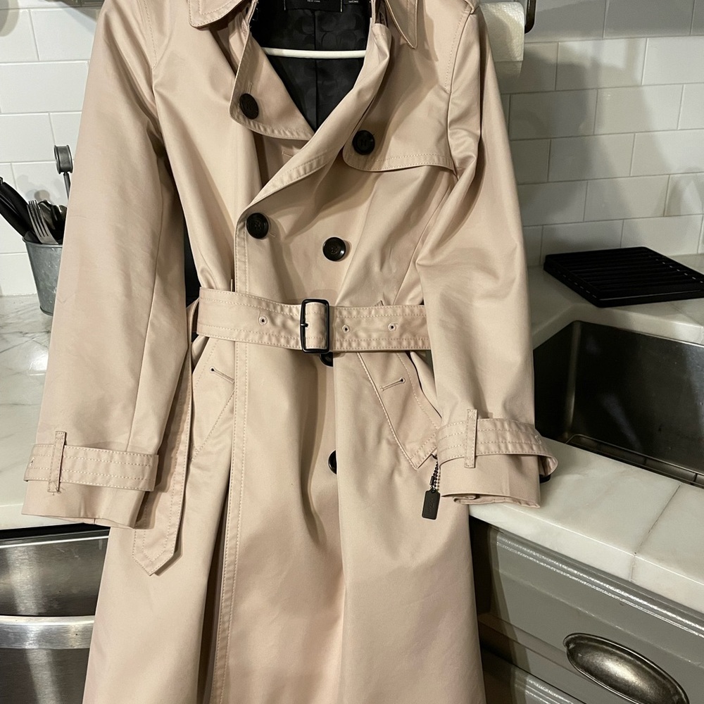 Coach Trench Coat (quartz pink)